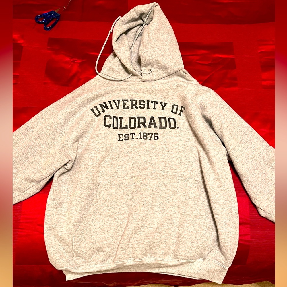 University of Colorado women’s light gray hoodie